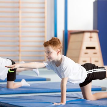 Tornatermi és iskolai felszerelés